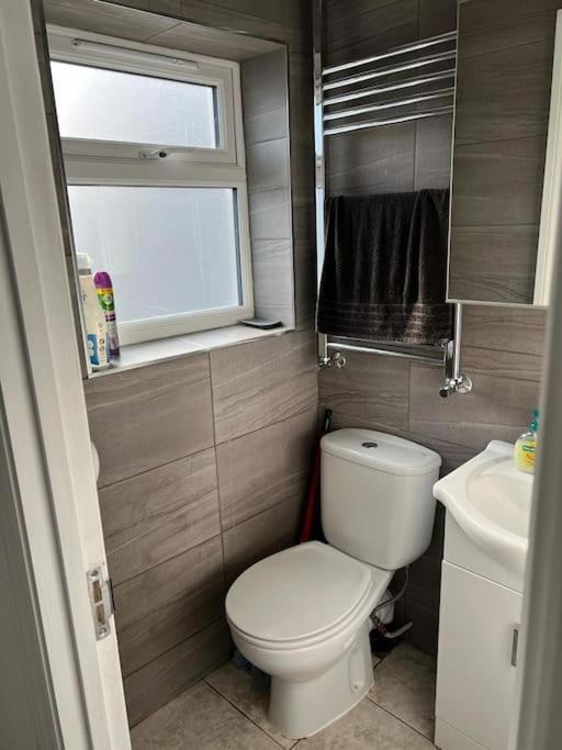 Apartment Modern Flat With Free Parking Langley Marish